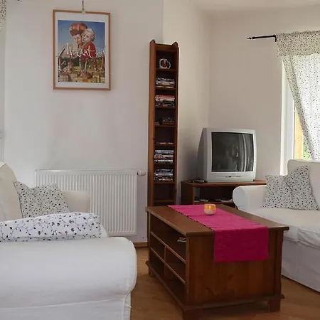 Casa de Férias Landhaus Amadeus, *