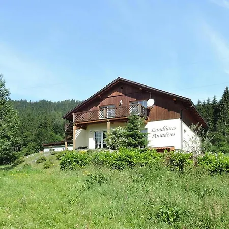 Landhaus Amadeus, Nyaraló *